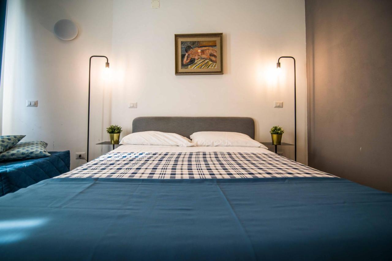 Quattro Briganti Bed & Breakfast Salerno Bagian luar foto