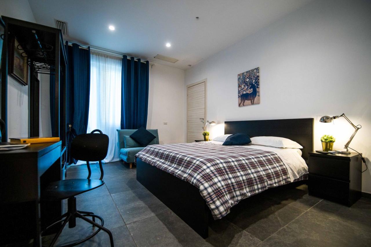 Quattro Briganti Bed & Breakfast Salerno Bagian luar foto