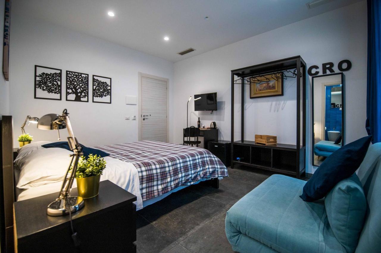 Quattro Briganti Bed & Breakfast Salerno Bagian luar foto