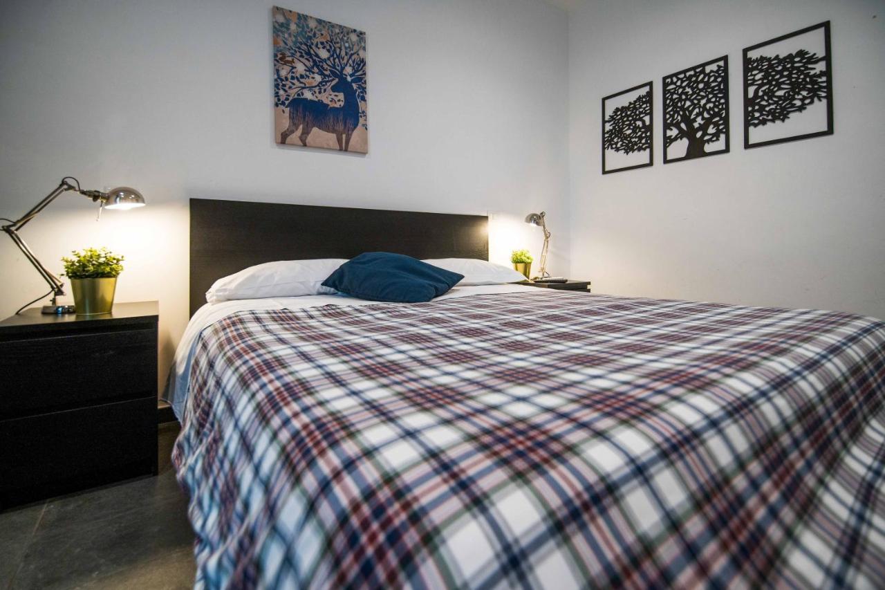 Qu4Ttro I Quattro Briganti Bed & Breakfast Salerno Bagian luar foto