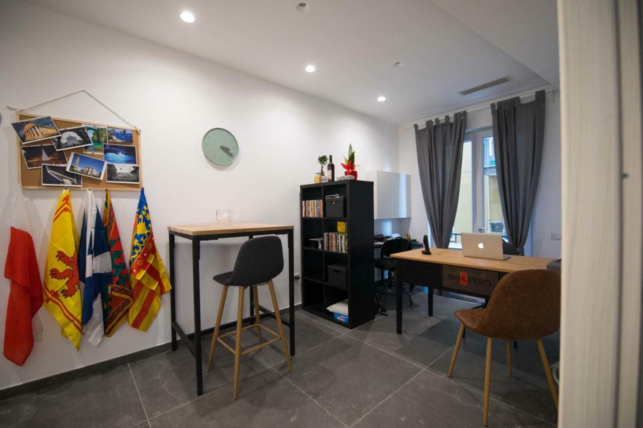 Quattro Briganti Bed & Breakfast Salerno Bagian luar foto