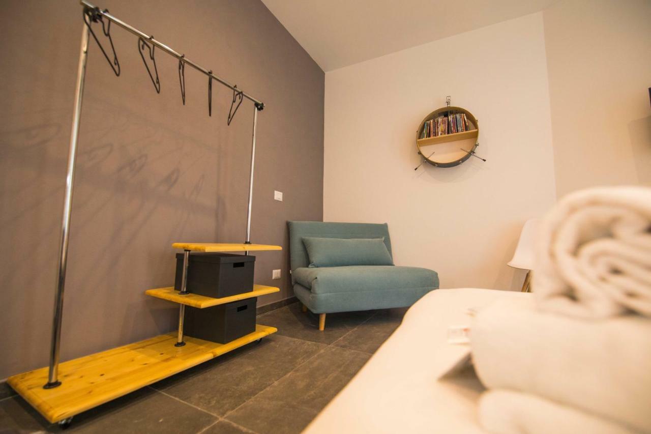 Quattro Briganti Bed & Breakfast Salerno Bagian luar foto
