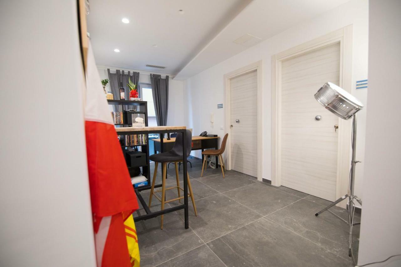 Quattro Briganti Bed & Breakfast Salerno Bagian luar foto