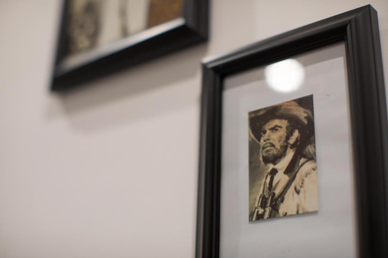 Quattro Briganti Bed & Breakfast Salerno Bagian luar foto