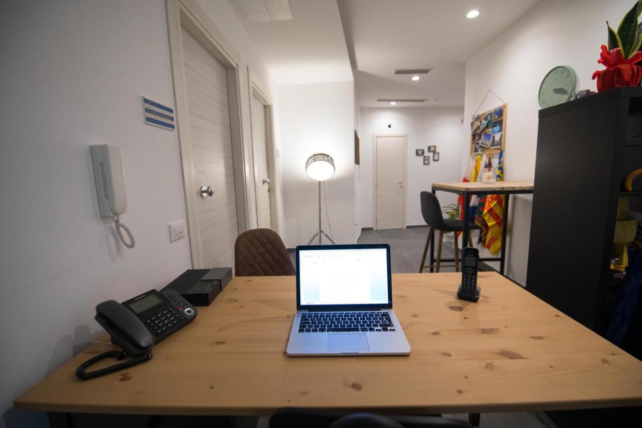 Quattro Briganti Bed & Breakfast Salerno Bagian luar foto